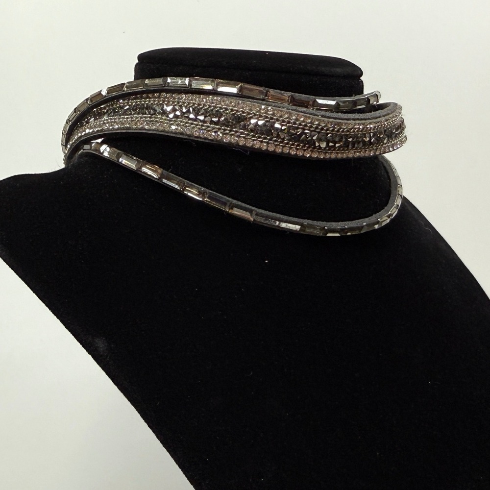 Rhinestone Statement Choker Necklace Silver Vegan Suede Gray Wrap Jewelry 16.5in - Picture 5 of 6